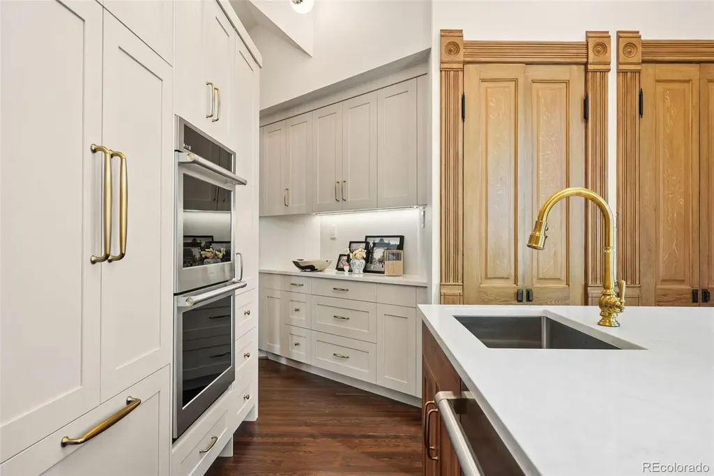 2104 Glenarm Place Denver CO 80205