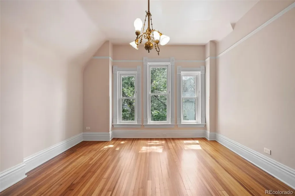 2104 Glenarm Place Denver CO 80205