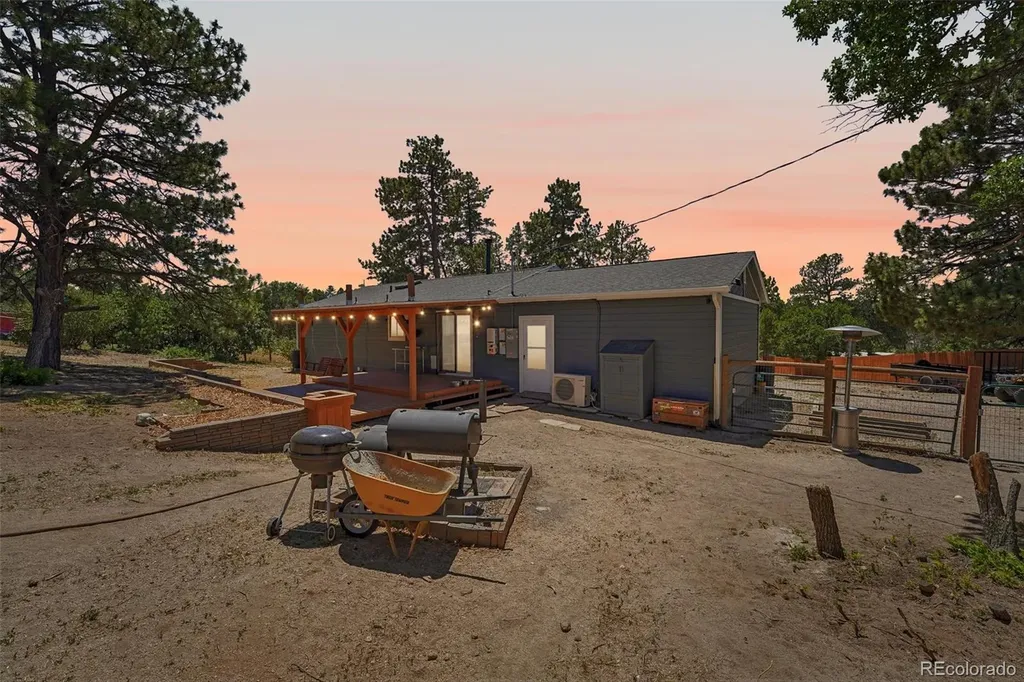 343 Stagecoach Trail Elizabeth CO 80107