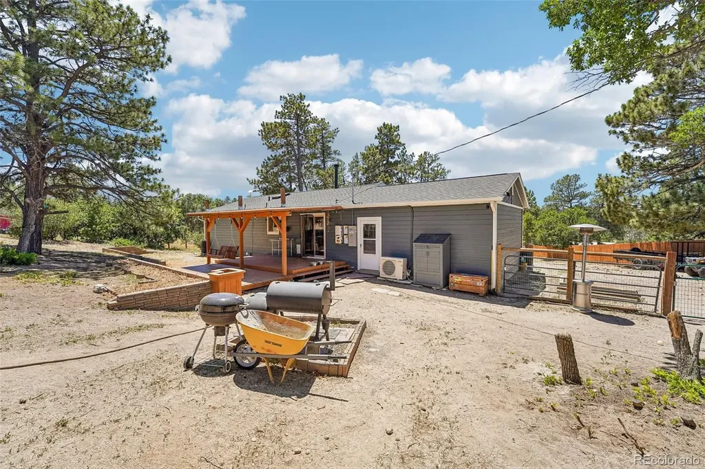 343 Stagecoach Trail Elizabeth CO 80107