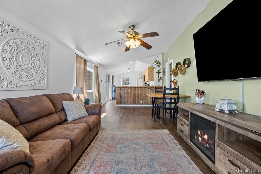 24331 Main Street Elbert CO 80106