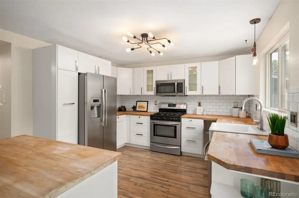 12907 Hudson Street Thornton CO 80241