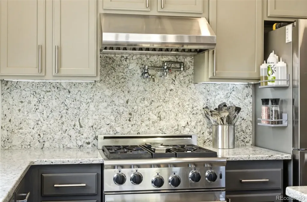21986 E Oberlin Place Aurora CO 80018
