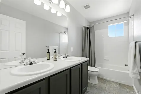 21986 E Oberlin Place Aurora CO 80018