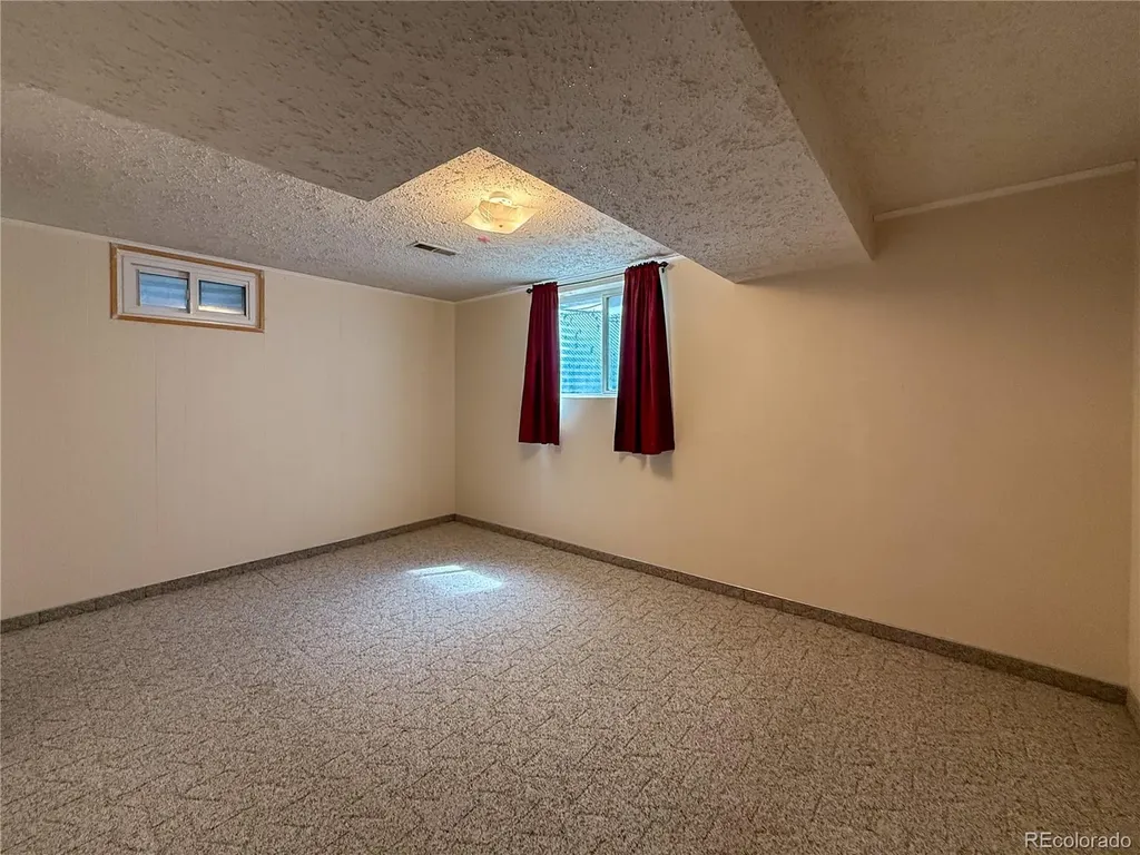 270 Sycamore Street Burlington CO 80807