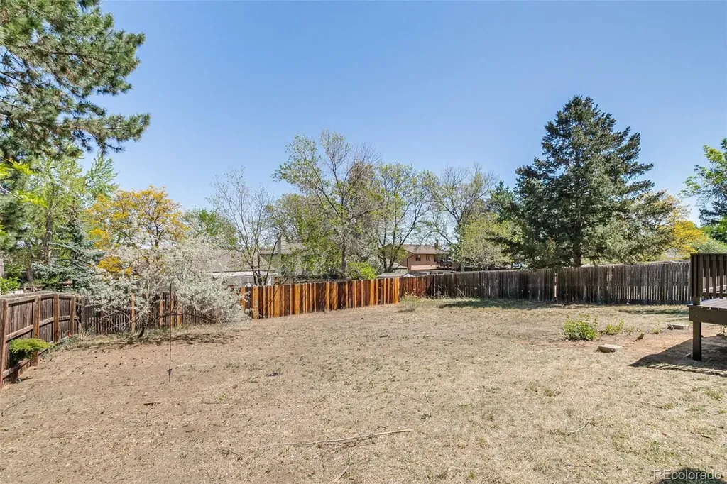 8165 W 93rd Way Broomfield CO 80021