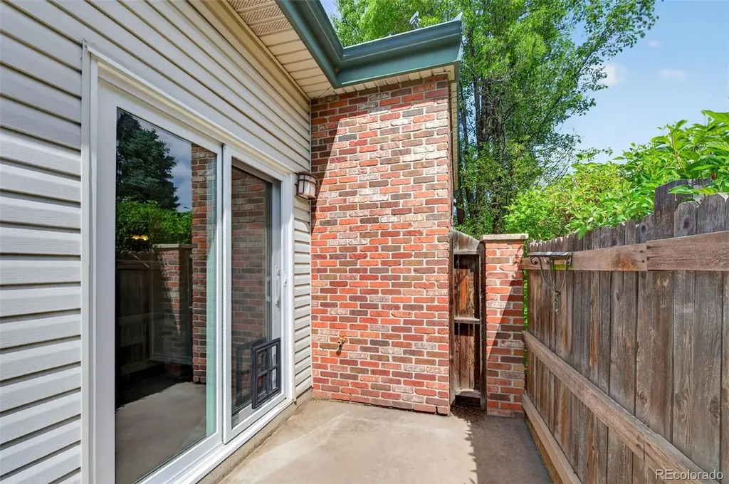878 S Kalispell Circle Aurora CO 80017