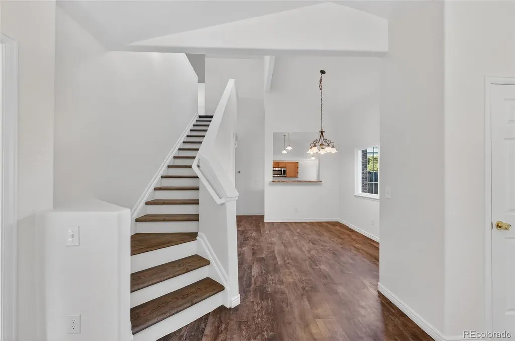 878 S Kalispell Circle Aurora CO 80017