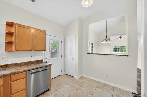 878 S Kalispell Circle Aurora CO 80017