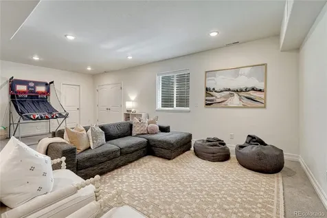 10349 Isle Street Parker CO 80134
