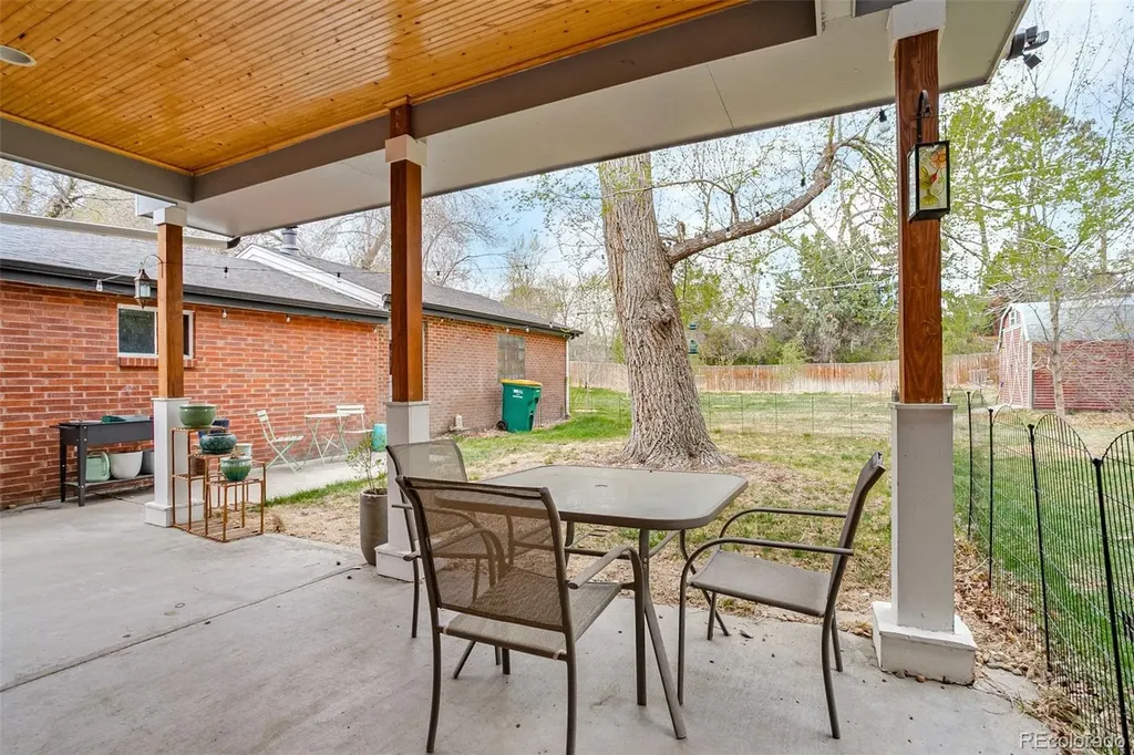 755 Holland Street Lakewood CO 80215