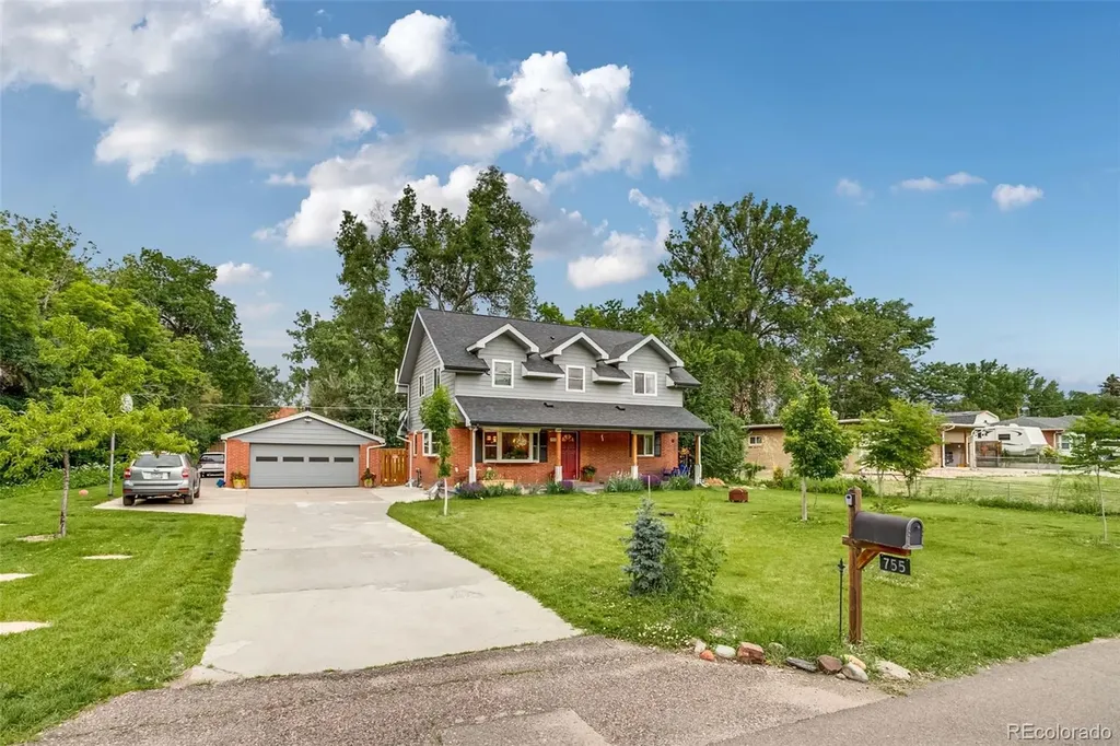 755 Holland Street Lakewood CO 80215