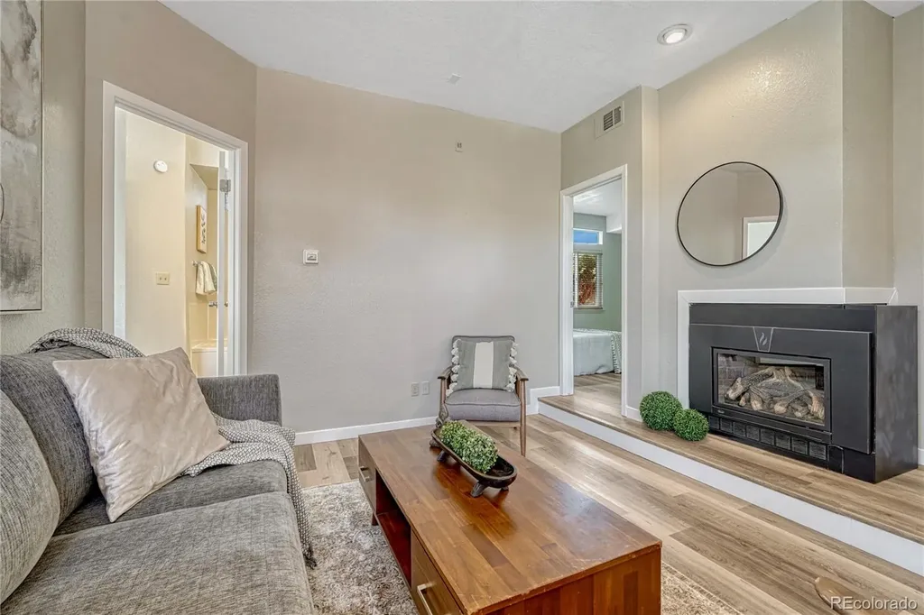 6001 S Yosemite Street Greenwood Village CO 80111