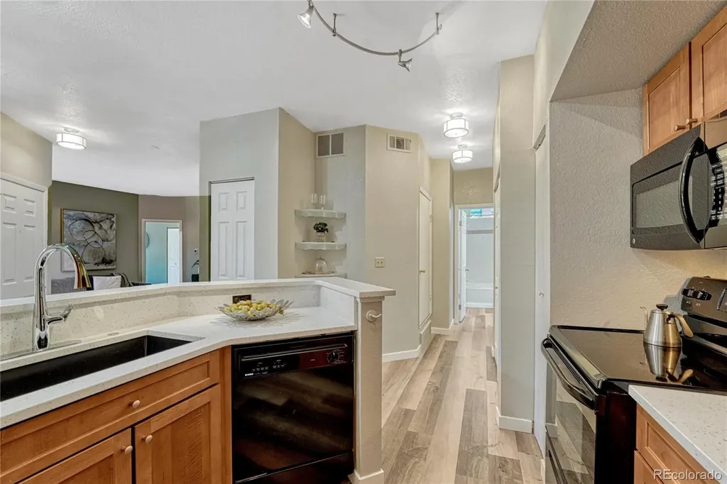 6001 S Yosemite Street Greenwood Village CO 80111