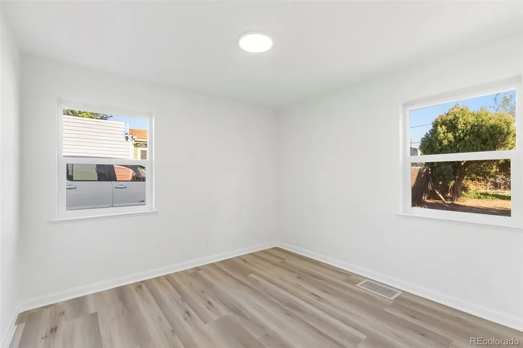 3421 W Dakota Avenue Denver CO 80219