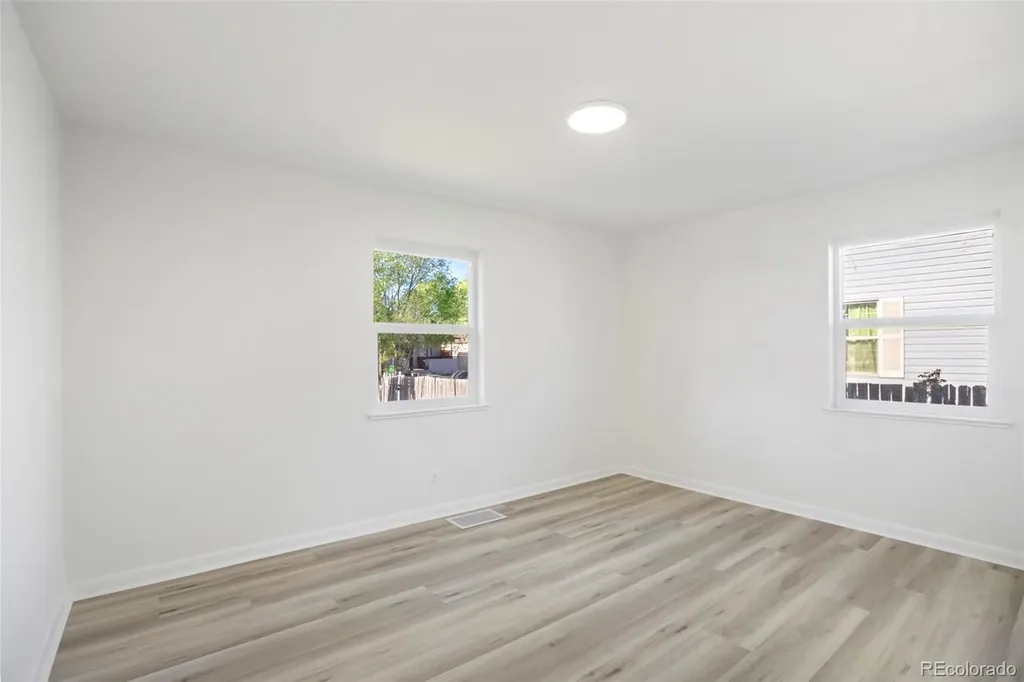 3421 W Dakota Avenue Denver CO 80219