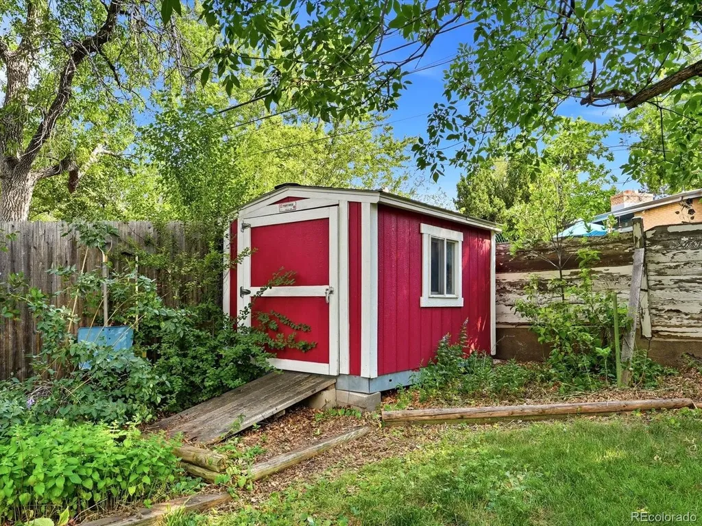 778 W Briarwood Avenue Littleton CO 80120