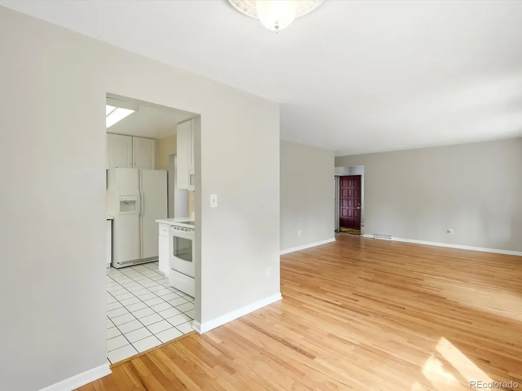 778 W Briarwood Avenue Littleton CO 80120