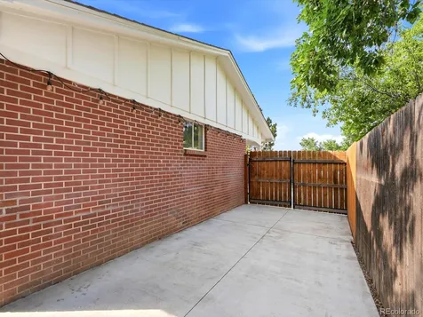 778 W Briarwood Avenue Littleton CO 80120