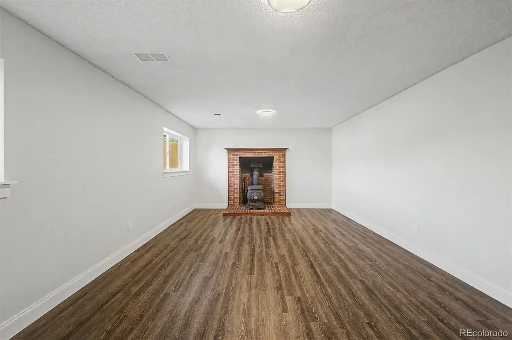 1361 S Andes Street Aurora CO 80017