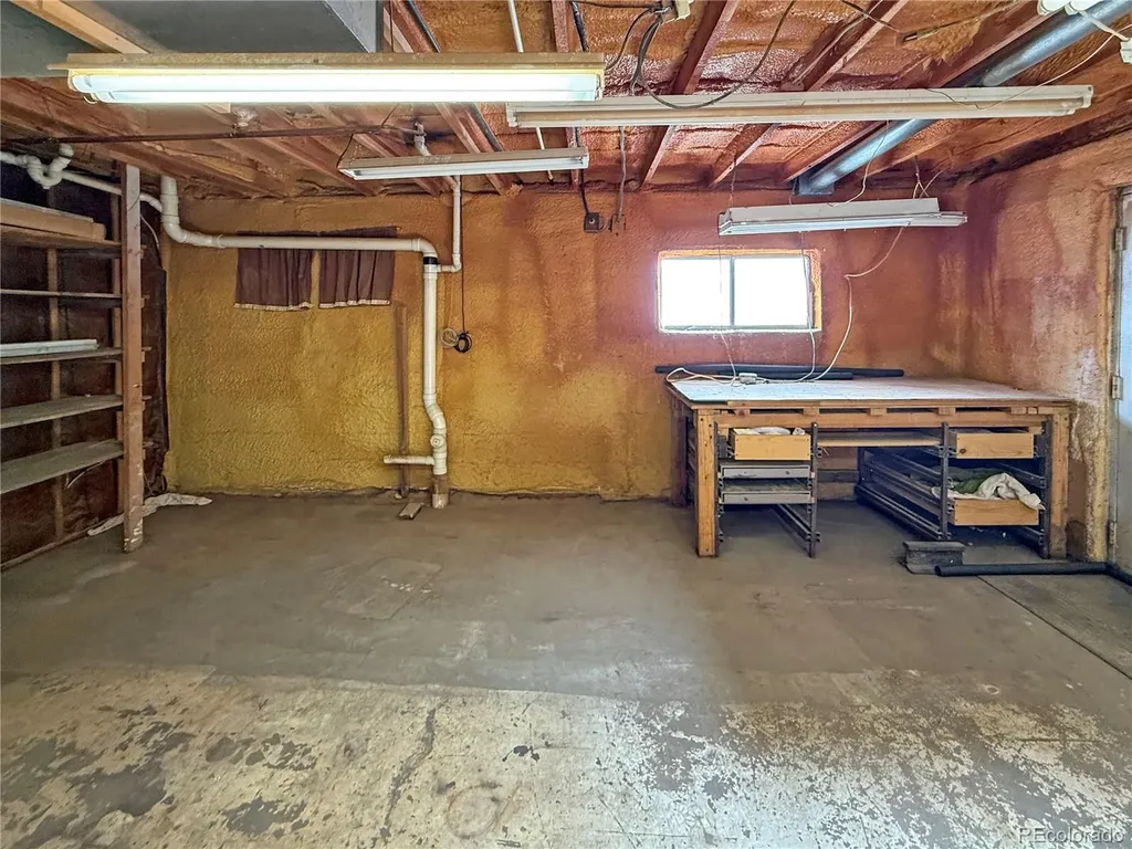 51402 State Road 71 Limon CO 80828