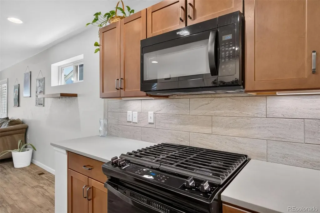 5843 Boston Street Denver CO 80238