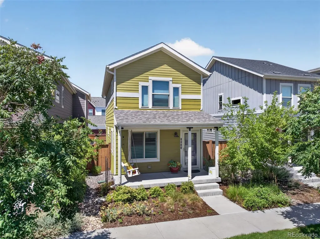 5843 Boston Street Denver CO 80238