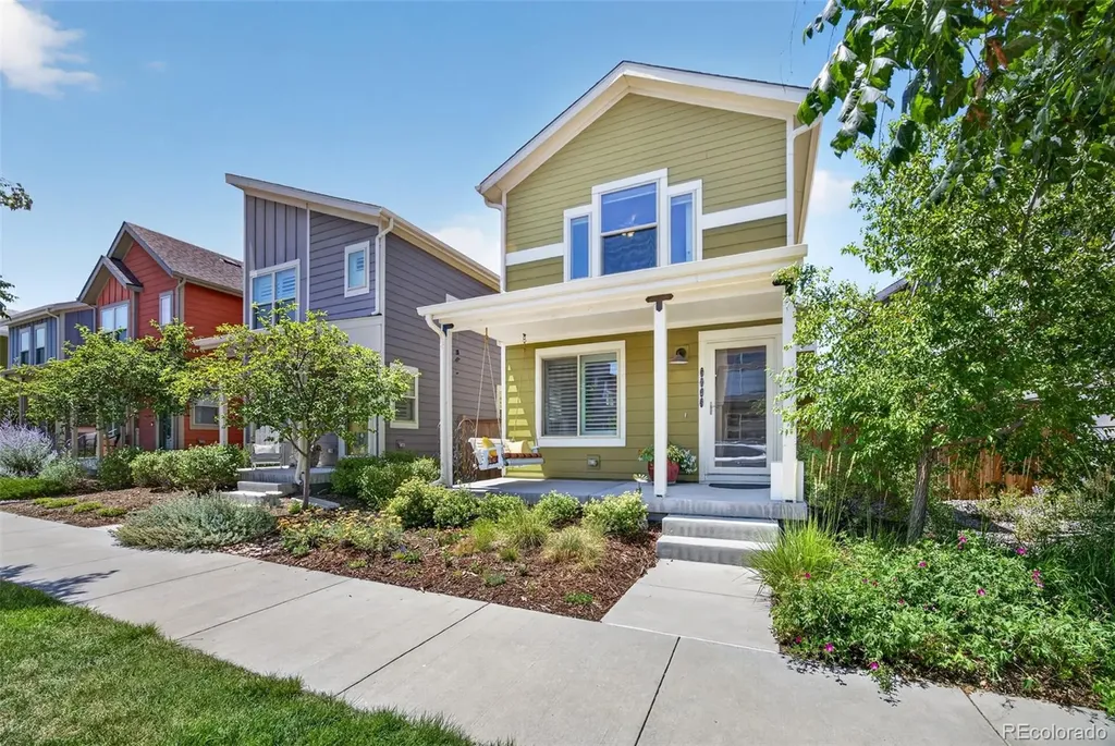 5843 Boston Street Denver CO 80238