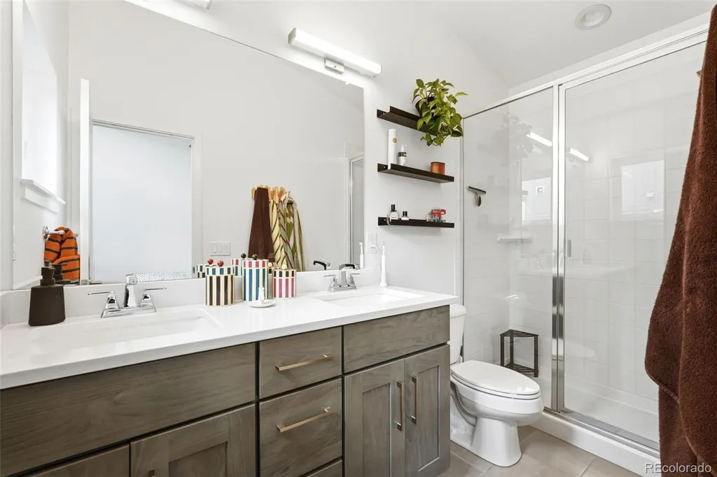 8711 E Hampden Avenue Denver CO 80231