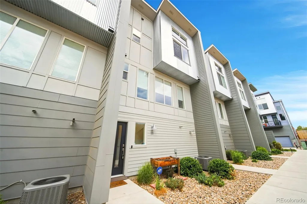 8711 E Hampden Avenue Denver CO 80231
