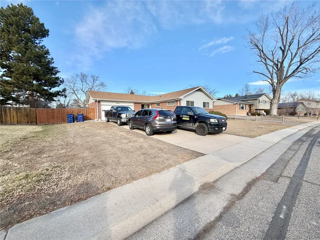 6631 S Race Circle Centennial CO 80121