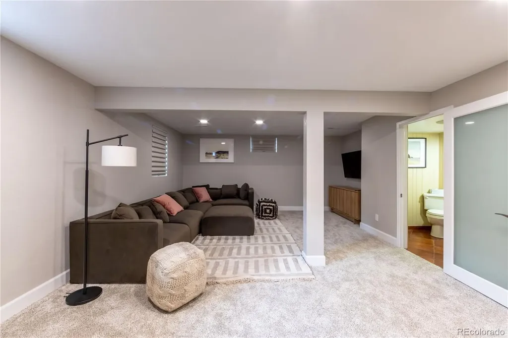 12464 S Us Highway 285 Conifer CO 80433