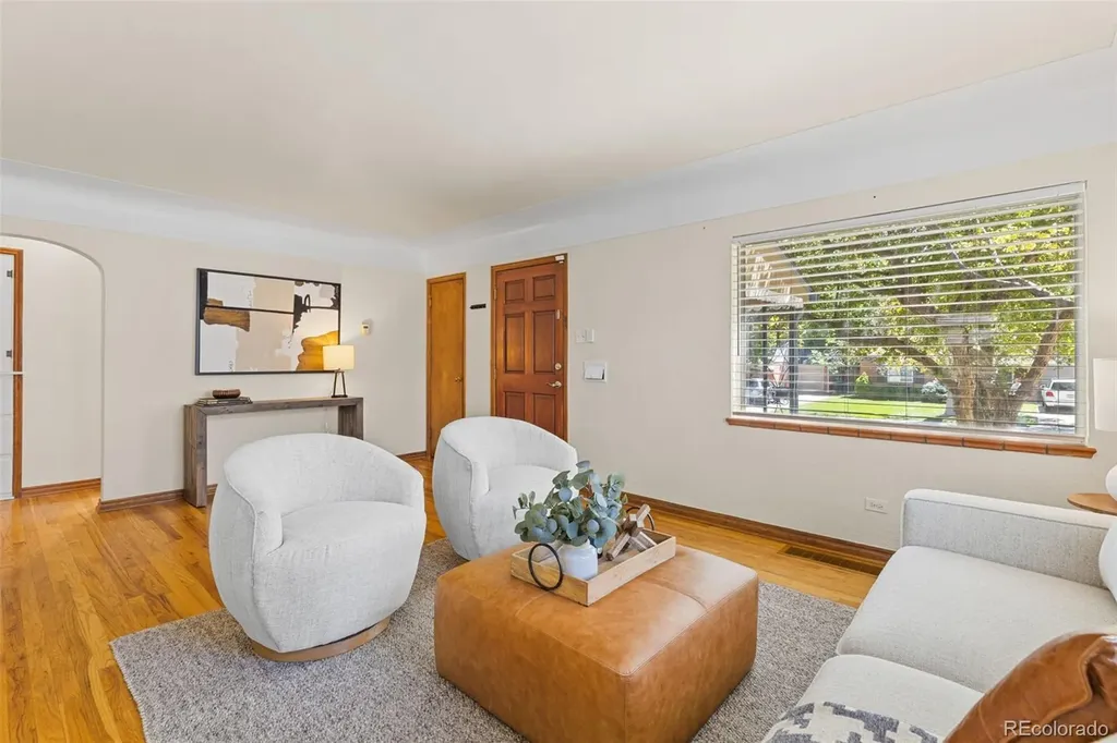 1129 N Jasmine Street Denver CO 80220
