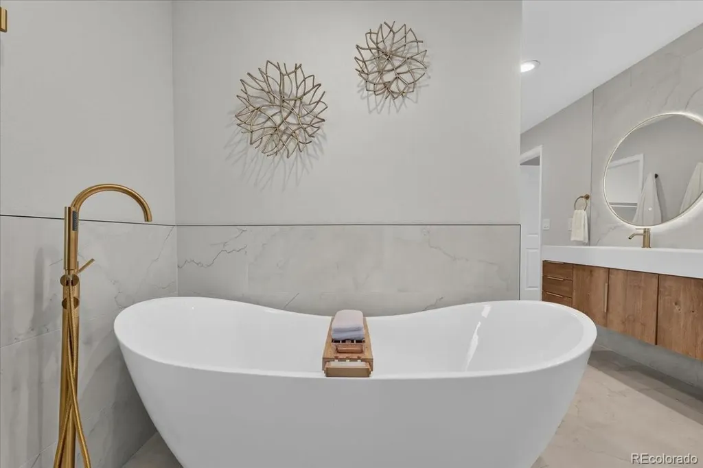 2295 S Beeler Way Denver CO 80231