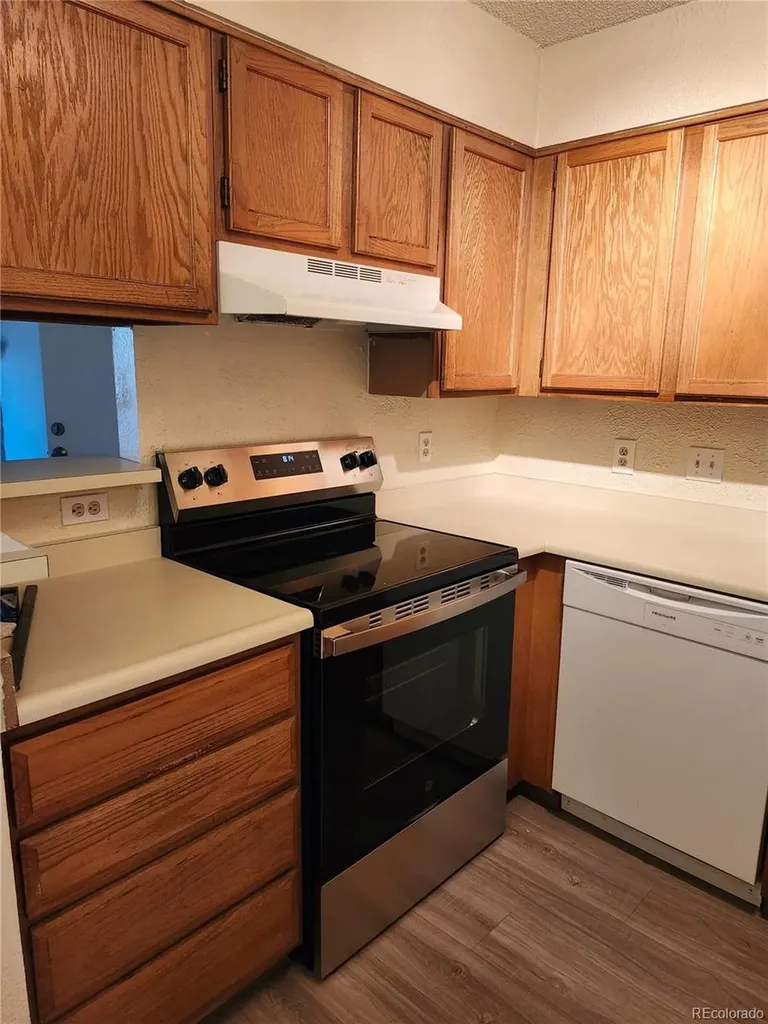 430 Zang Street Lakewood CO 80228