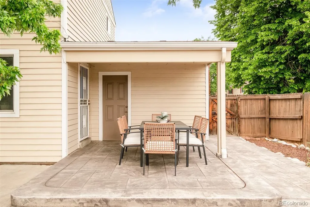 1989 S Kearney Way Denver CO 80224