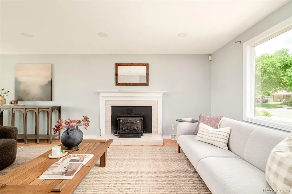 1989 S Kearney Way Denver CO 80224