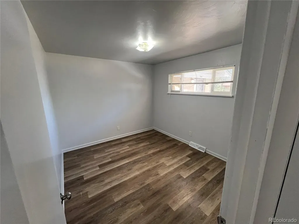 947 S Benton Lakewood CO 80226