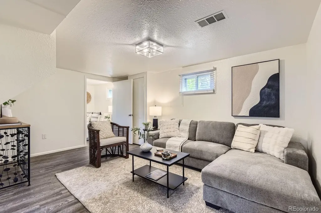1901 S Adams Street Denver CO 80210