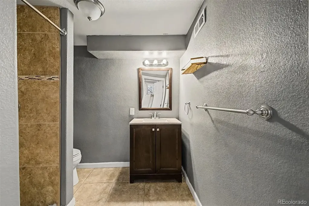 11801 E 17th Avenue Aurora CO 80010