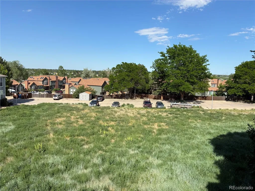 4480 S Pitkin Street Aurora CO 80015