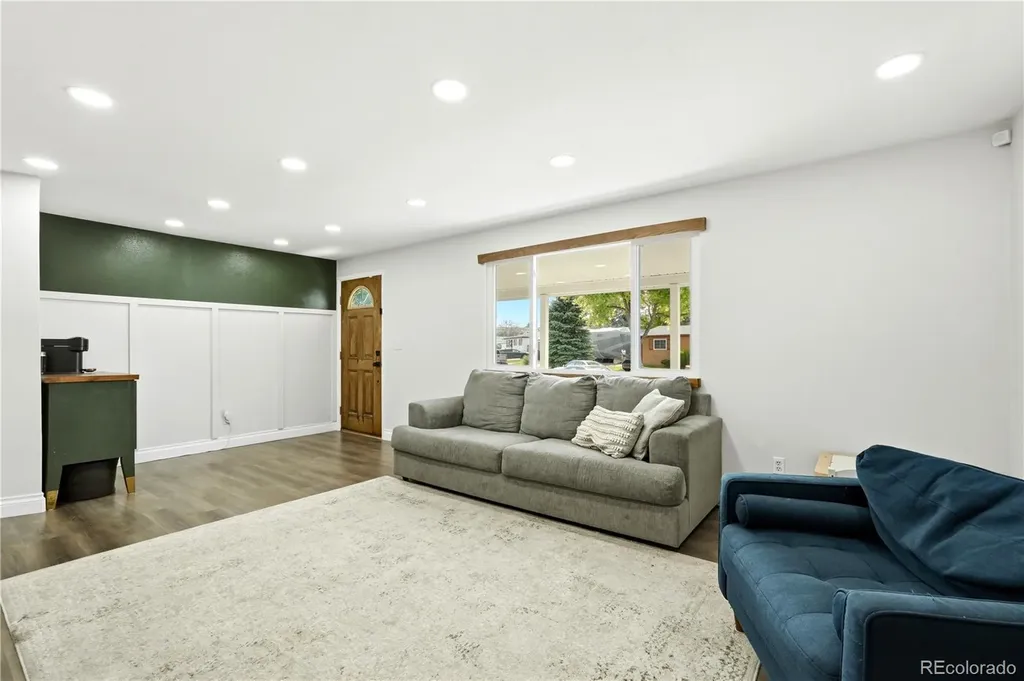 9069 Ithaca Way Westminster CO 80031