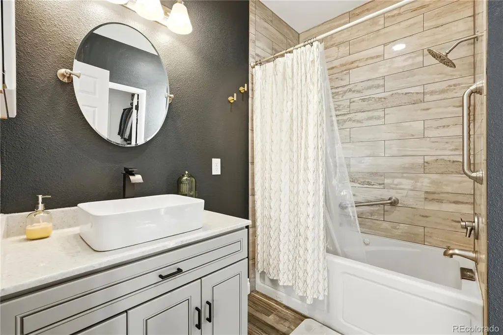 9069 Ithaca Way Westminster CO 80031