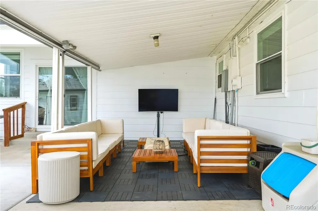9069 Ithaca Way Westminster CO 80031