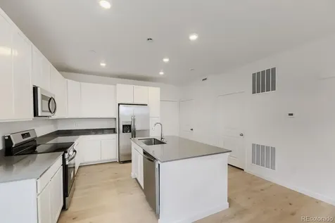 7613 S Mobile Way Centennial CO 80016