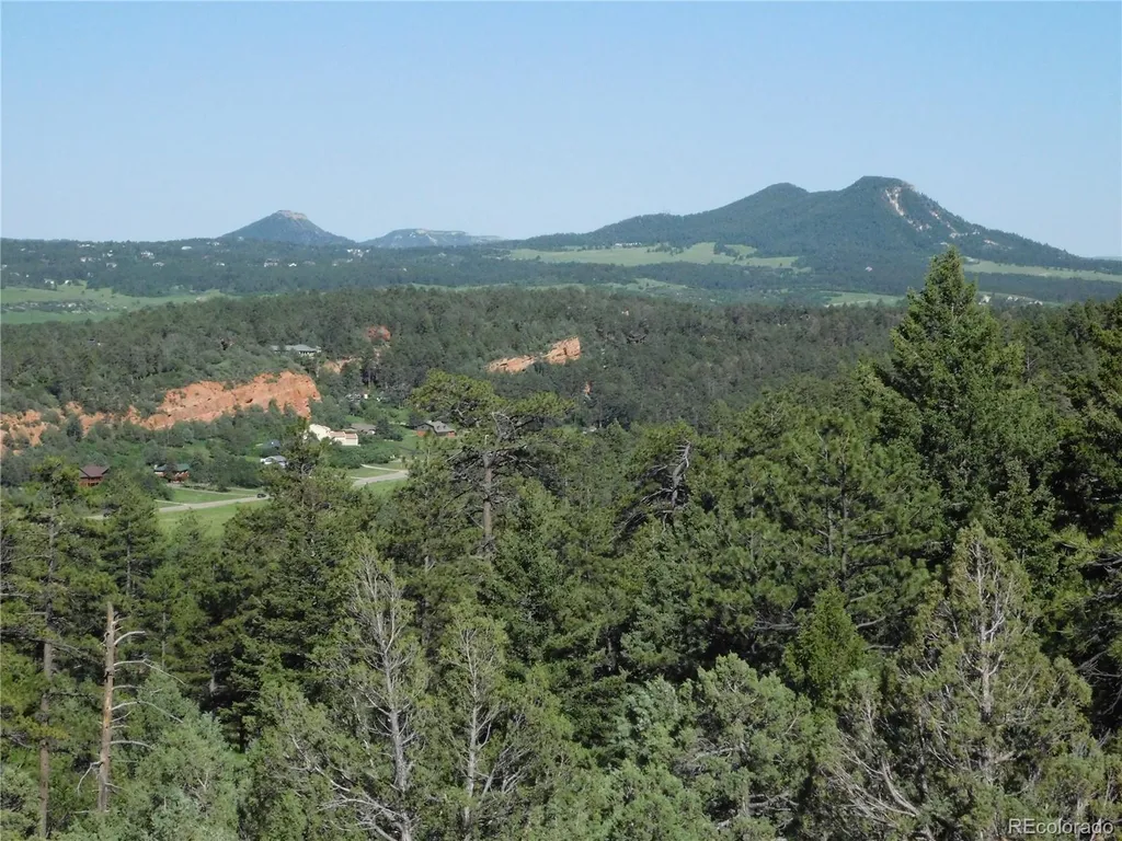 7514 Seminole Drive Larkspur CO 80118