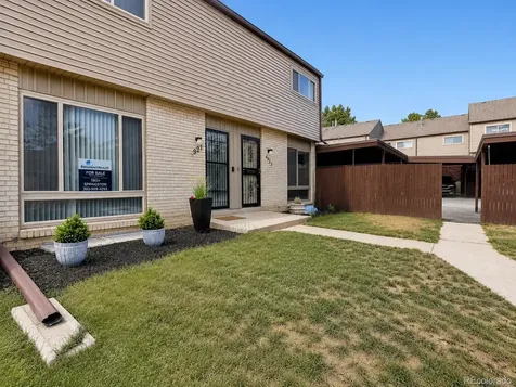 4521 W Ponds Circle Littleton CO 80123