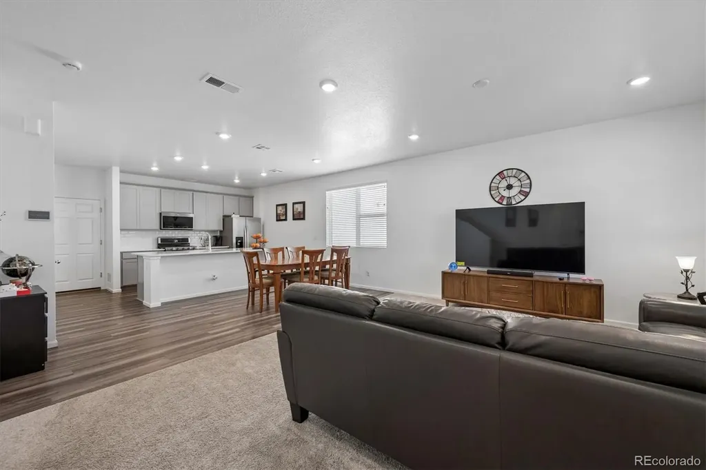 21052 E 60th Avenue Aurora CO 80019
