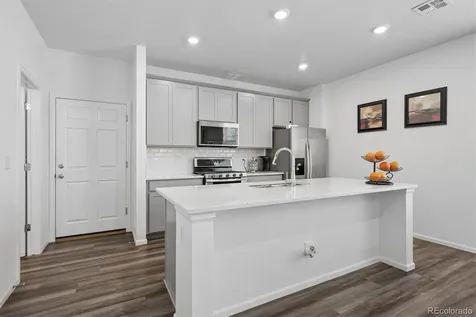 21052 E 60th Avenue Aurora CO 80019