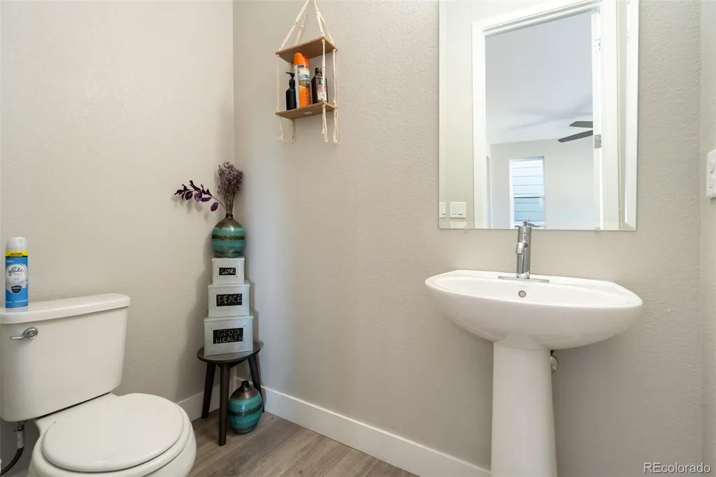 21420 E 61st Drive Aurora CO 80019